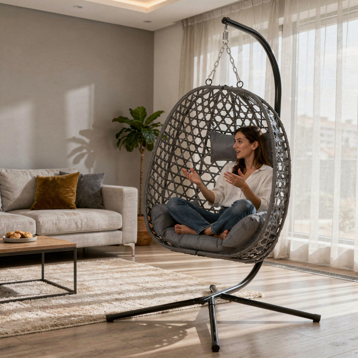 Fauteuil suspendu tréssé - sur pied | Dana